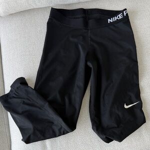 Nike Pro Small Black Performance Leggings